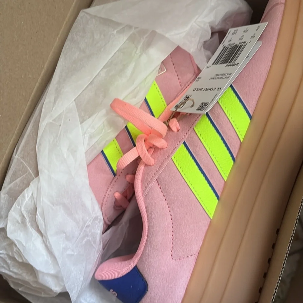 NEW Adidas Women's VL Court Bold Suede Sneaker Platform in Pink Spark